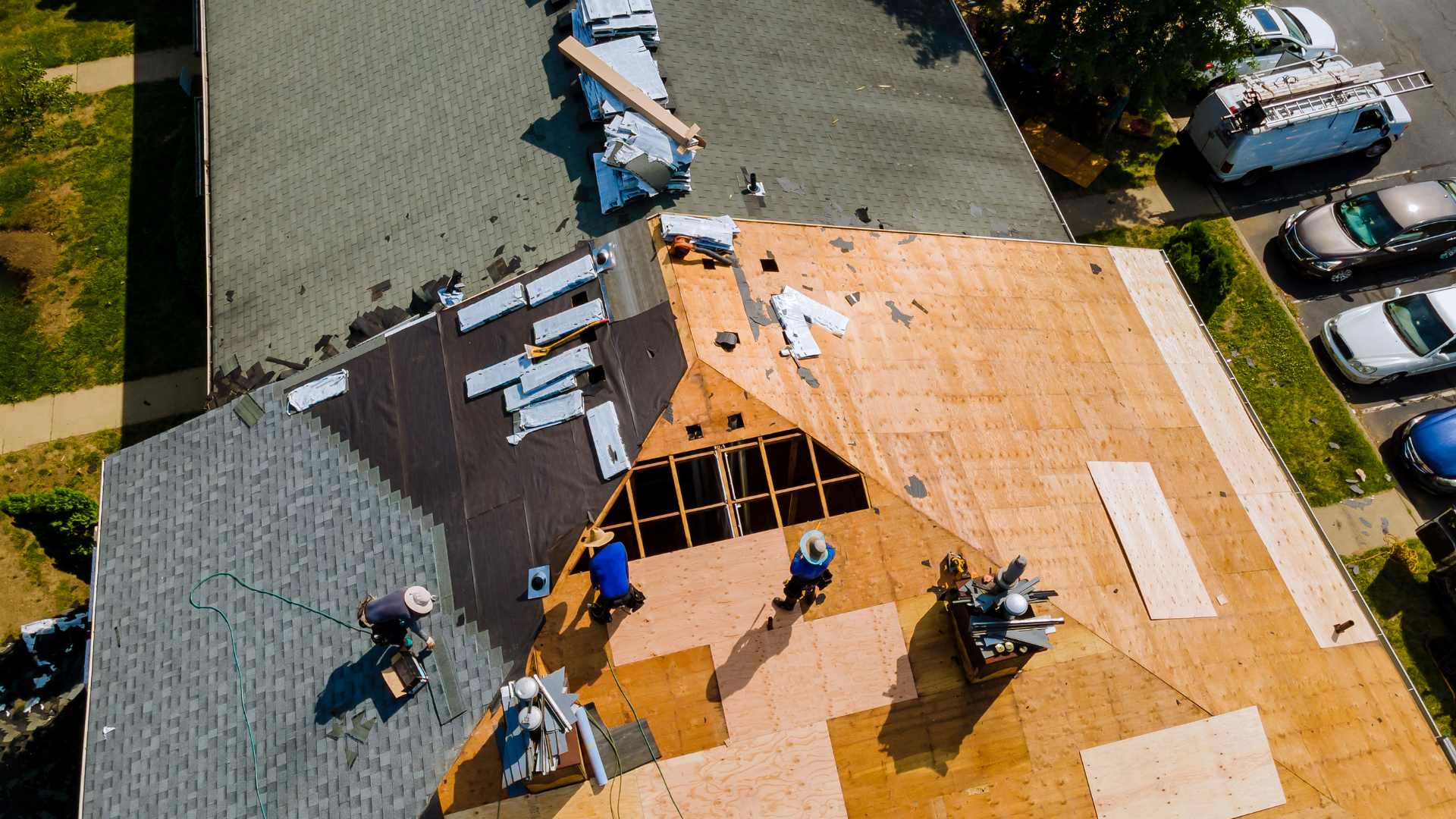 Roofing in Lauderhill, FL: Roof Repair Image